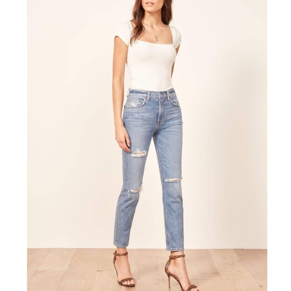 REFORMATION "Julia" Distressed Light Wash 5-Button‎ Fly Jeans Size 22